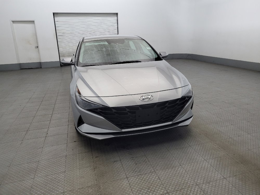 Used 2022 Hyundai Elantra SEL w/ Cargo Package image 14
