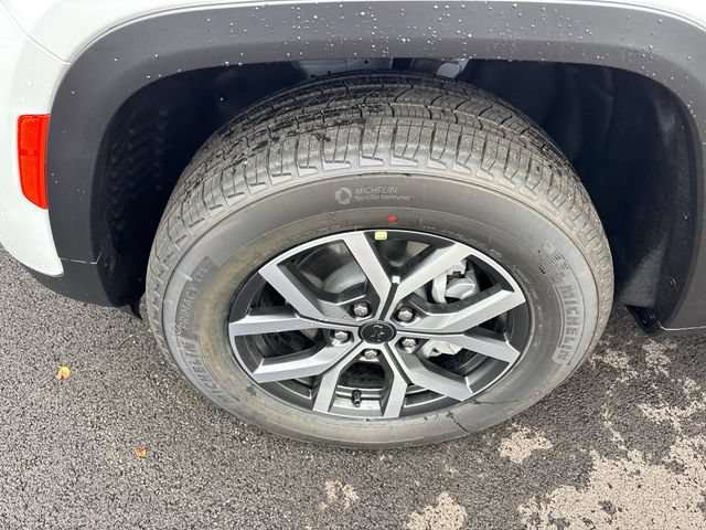 New 2027 Jeep Grand Cherokee Laredo X AWD/4WD image 33