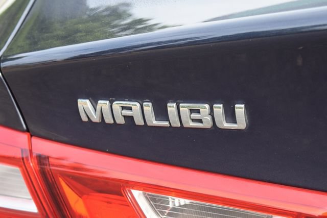 Certified 2018 Chevrolet Malibu LT FWD image 17
