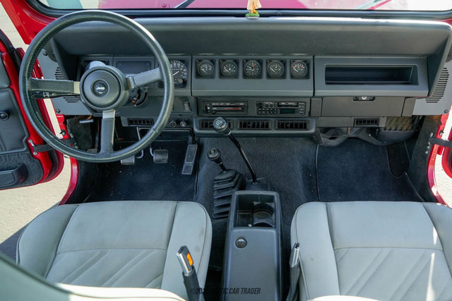 Used 1991 Jeep Wrangler Renegade image 44
