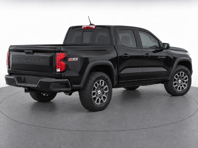 Used 2024 Chevrolet Colorado Z71 w/ Z71 Convenience Package 2 AWD/4WD image 4