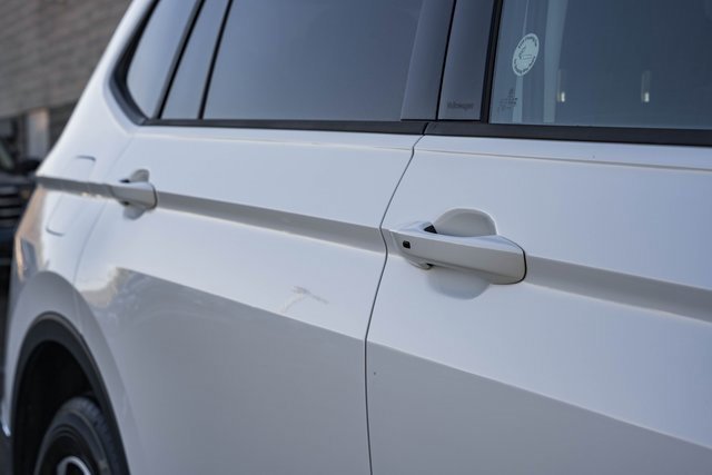 Used 2024 Volkswagen Tiguan S image 13