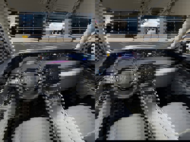 New 2026 Lincoln Nautilus Premier image 9