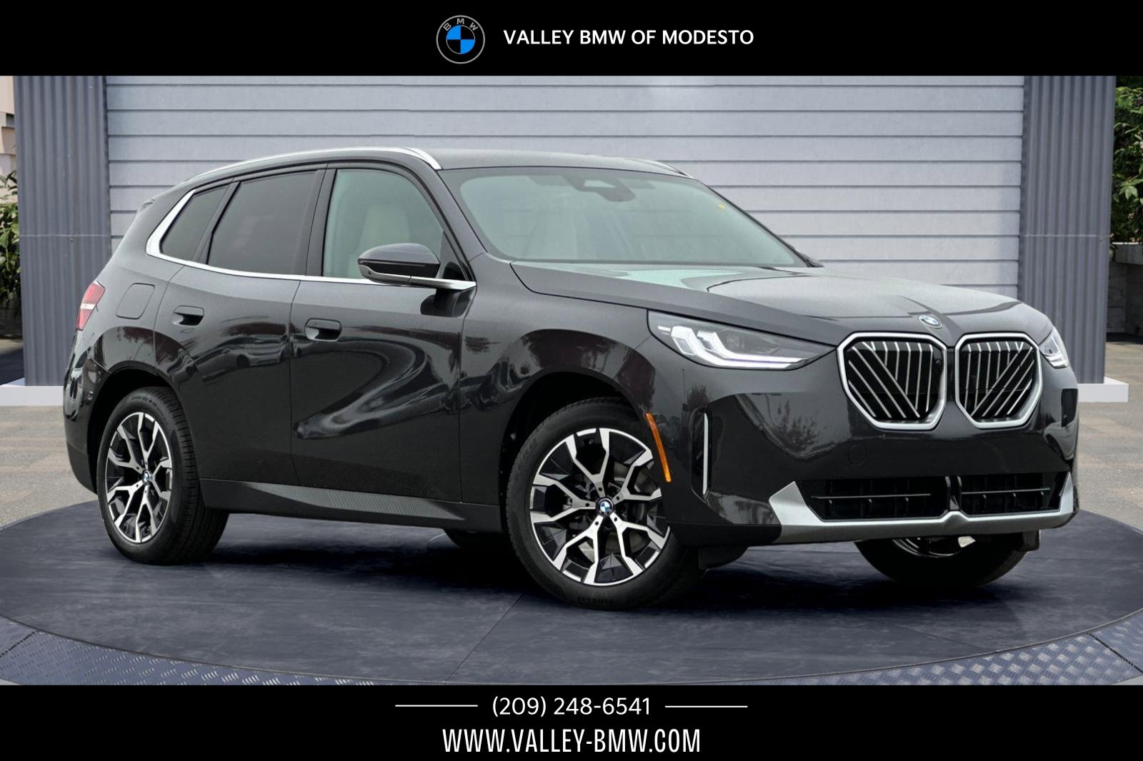 New 2026 BMW X3 xDrive30 w/ Premium Package