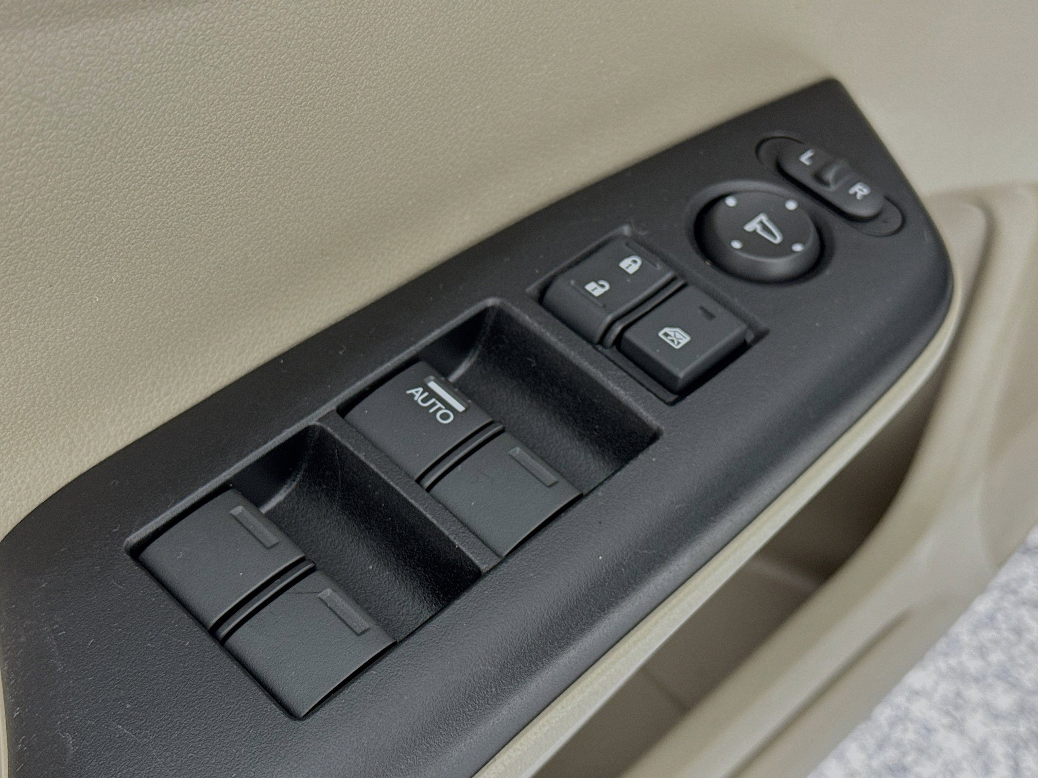 Used 2015 Honda Civic LX image 17