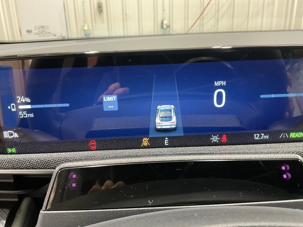 Used 2025 Ford Mustang Mach-E Premium image 15