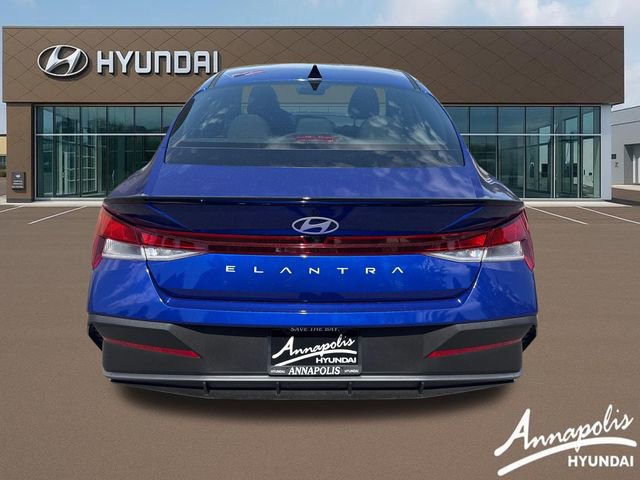 Certified 2026 Hyundai Elantra Sport FWD image 4