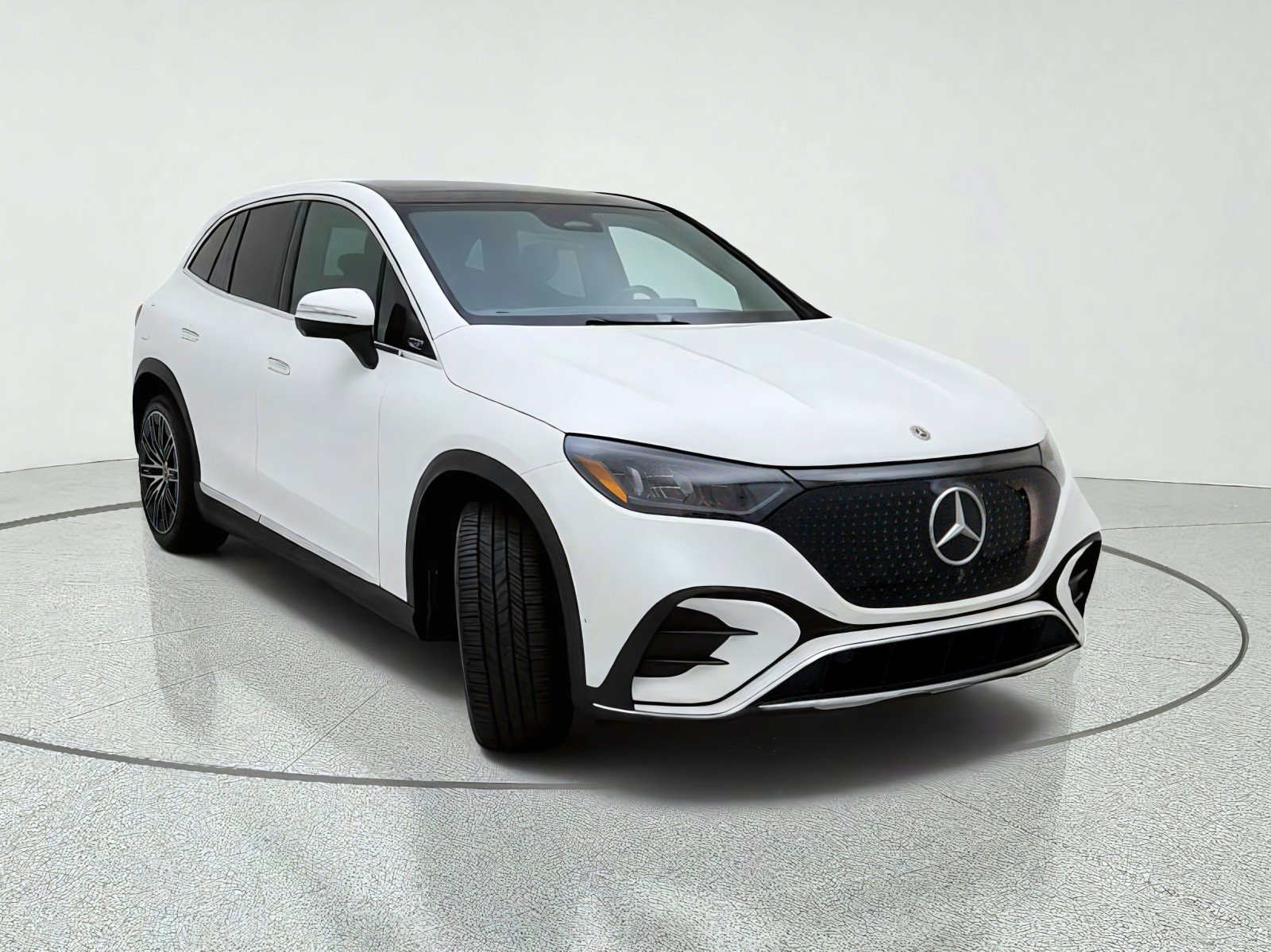 Certified 2023 Mercedes-Benz EQE 350+ 4MATIC SUV w/ AMG Line Exterior Package image 4
