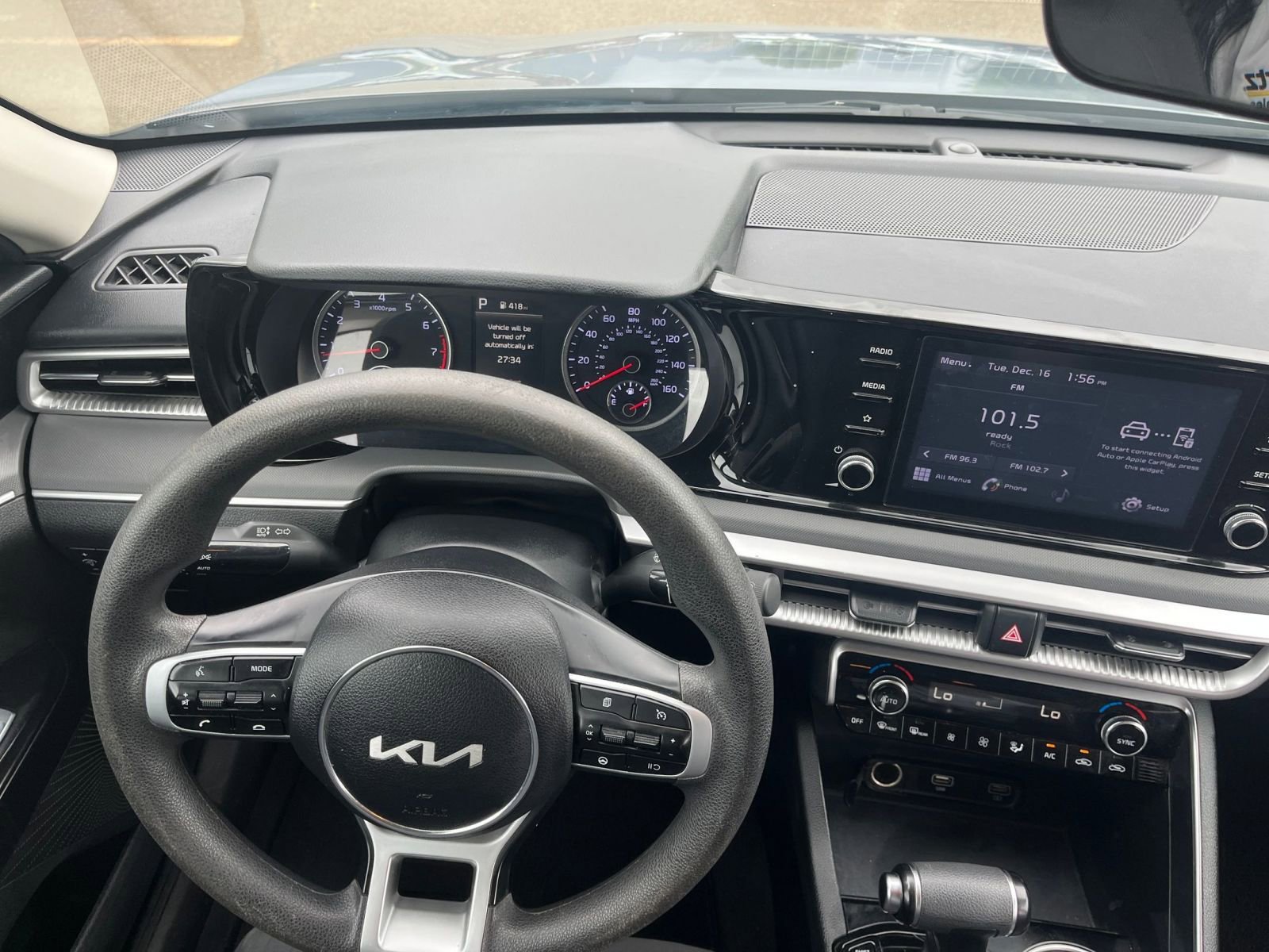 Used 2023 Kia K5 LXS image 32