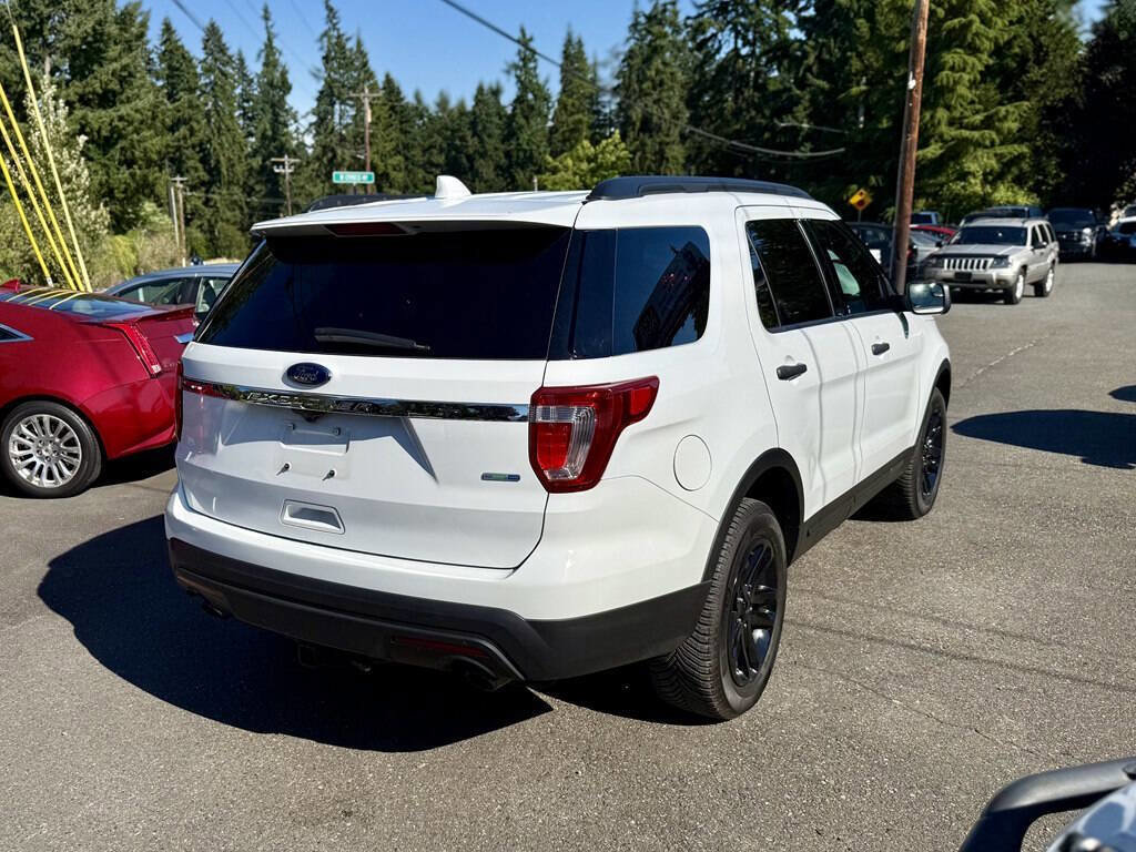 Used 2017 Ford Explorer 4WD image 6