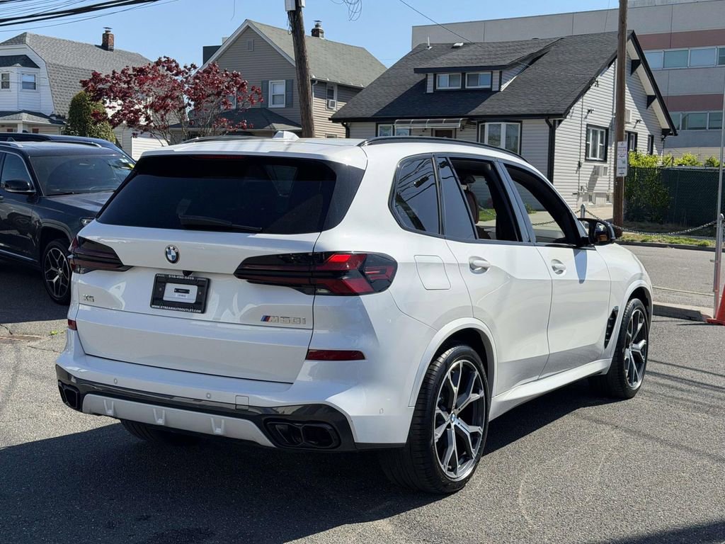 Used 2026 BMW X5 M60i AWD/4WD image 7