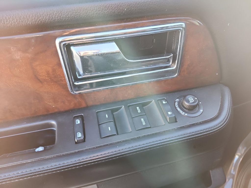Used 2017 Lincoln Navigator Select image 21
