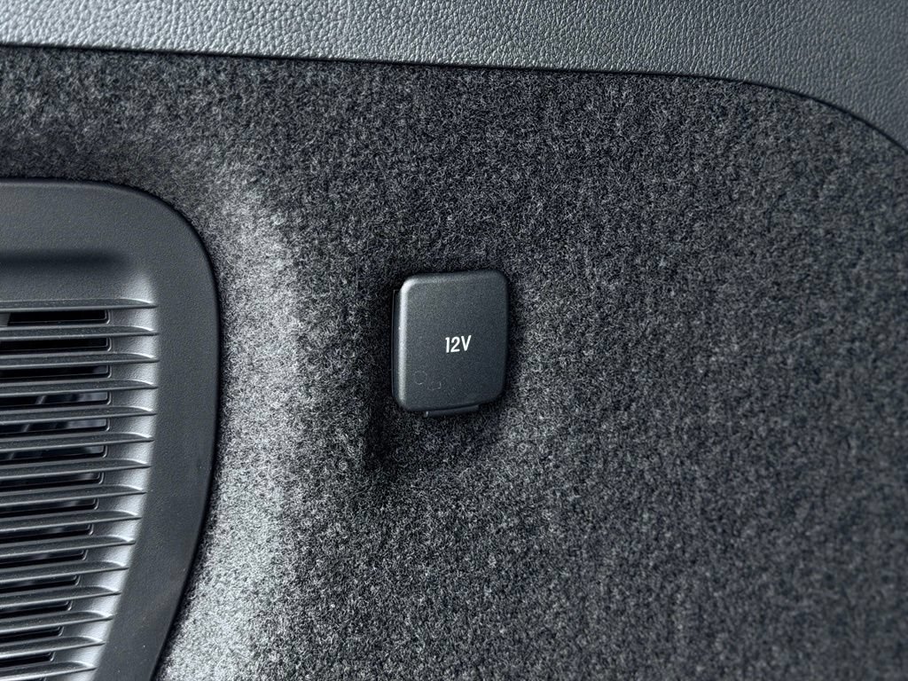 Used 2026 Lincoln Corsair Premiere AWD/4WD image 11