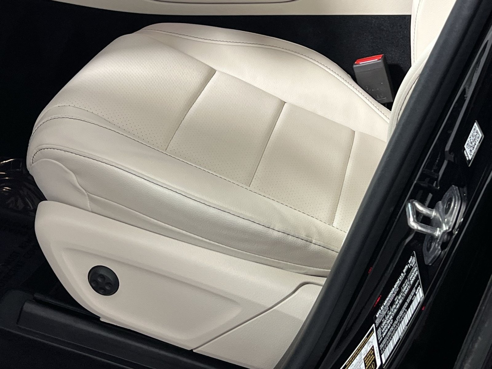Used 2023 Mercedes-Benz GLE 350 4MATIC image 15
