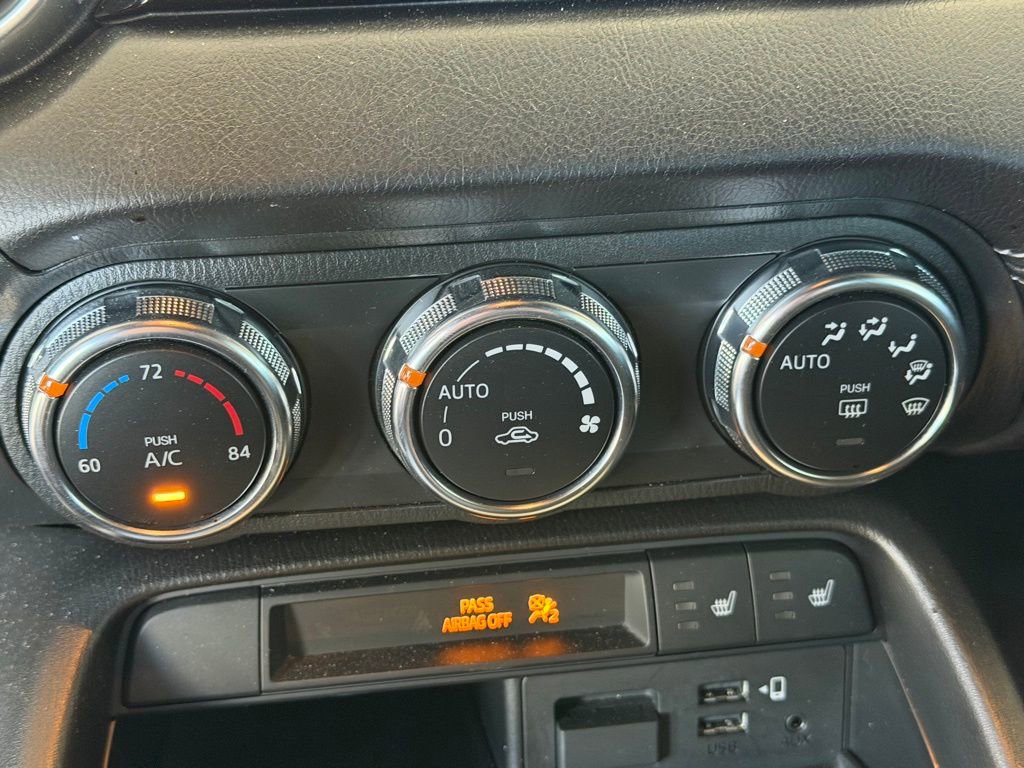 Used 2021 MAZDA MX-5 Miata Grand Touring image 18