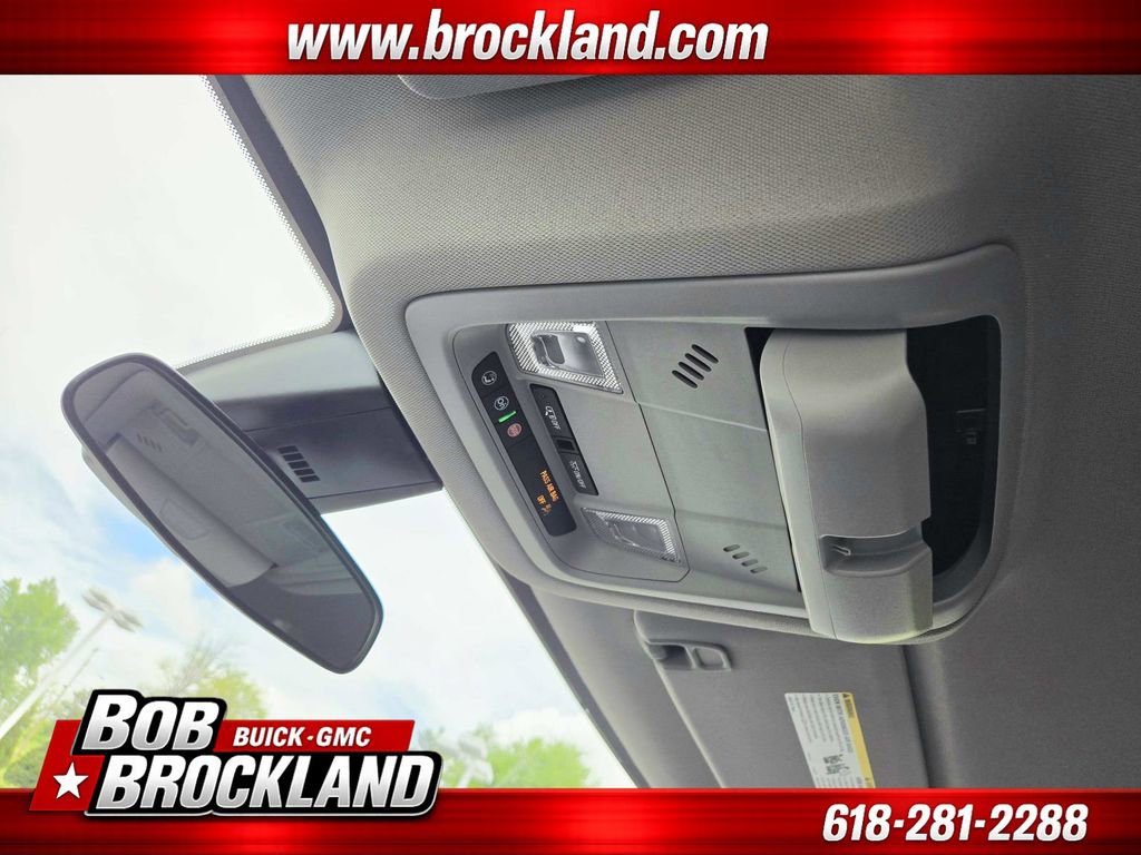 Used 2023 GMC Acadia SLE w/ Driver Convenience Package FWD image 33