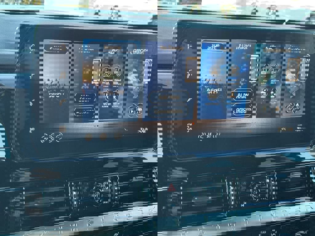 New 2026 Nissan Pathfinder SL image 18