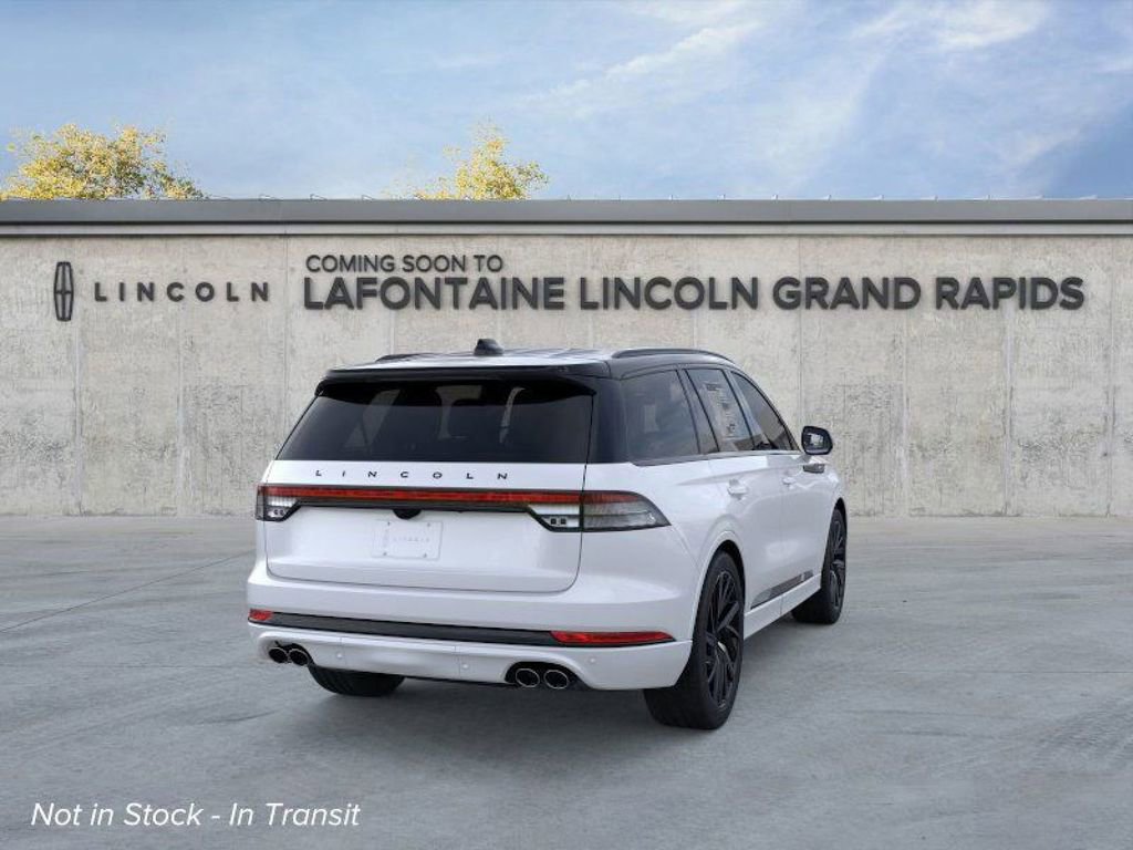 New 2026 Lincoln Aviator Black Label w/ Black Label Special Edition image 8