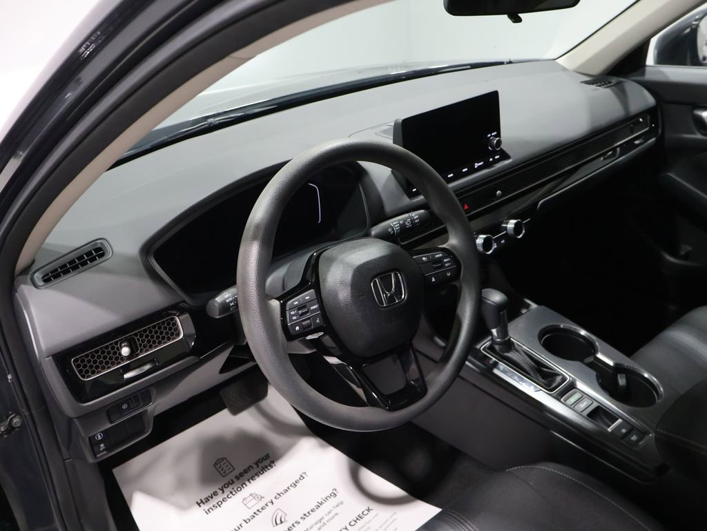 Used 2023 Honda Civic LX image 17