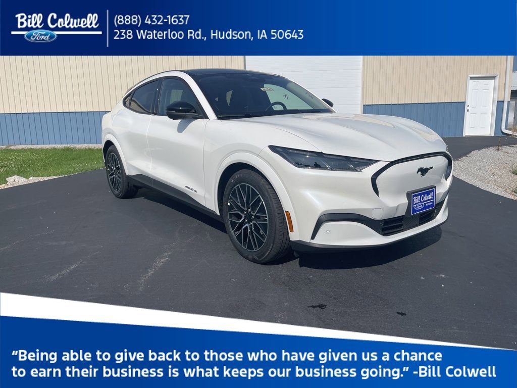 New 2025 Ford Mustang Mach-E Premium image 1