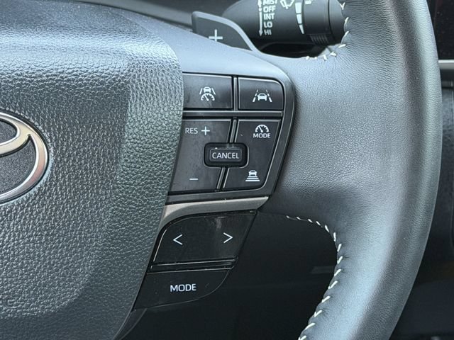 Certified 2025 Toyota Camry SE FWD image 14