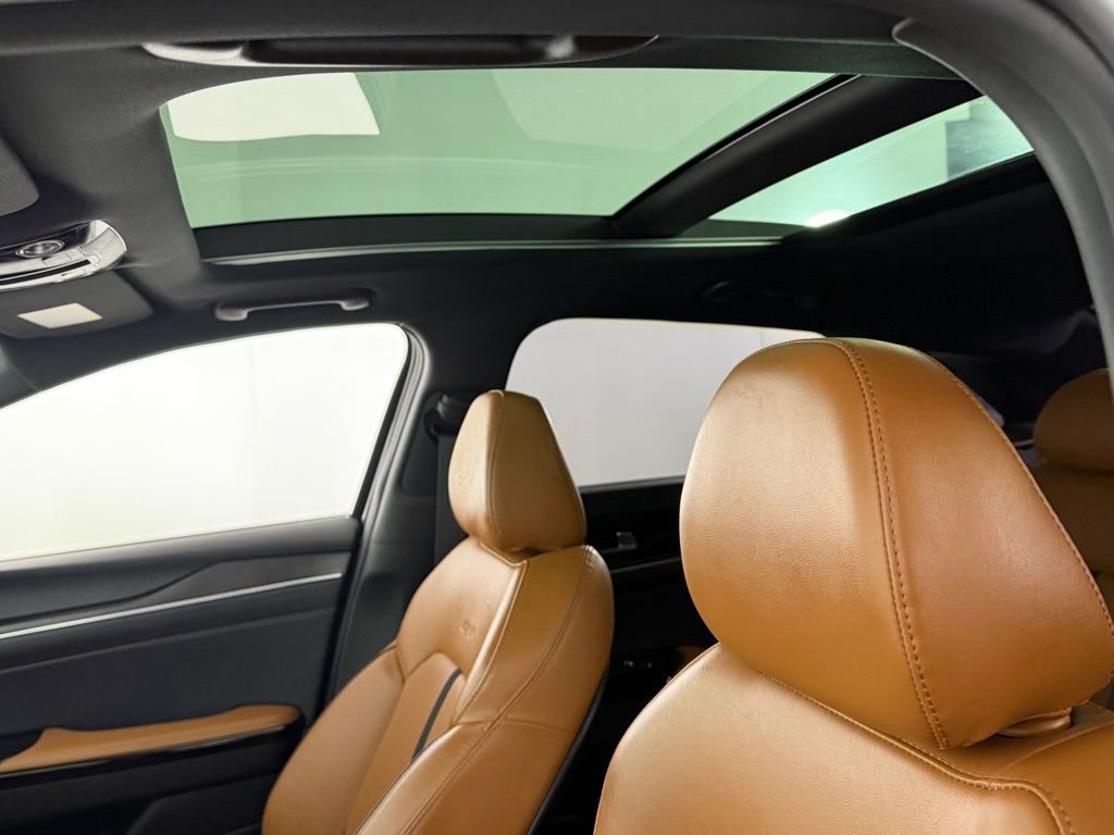 Used 2024 Kia K5 GT w/ GT1 Package image 26