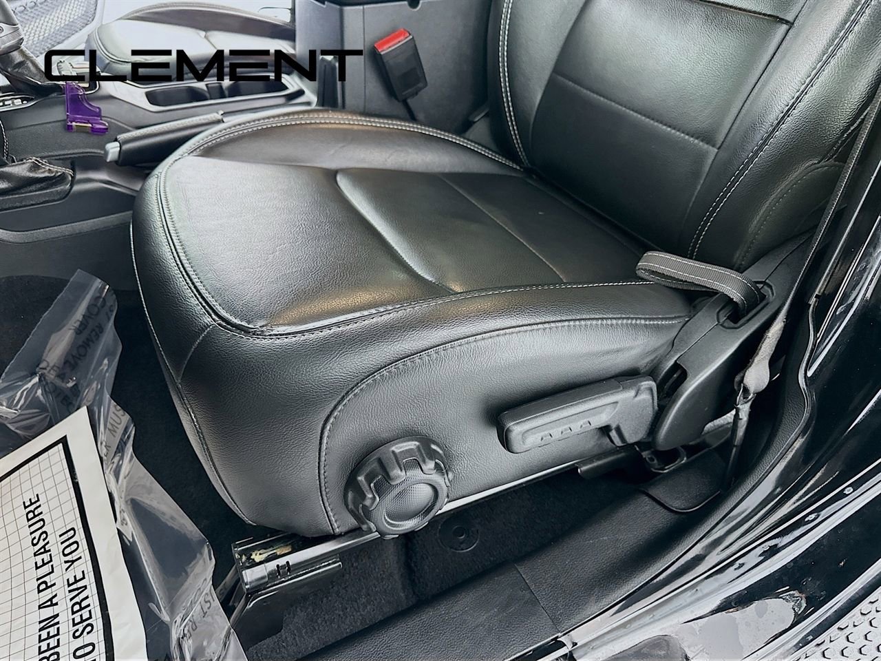 Used 2023 Jeep Wrangler Unlimited Sahara w/ Cold Weather Group image 28