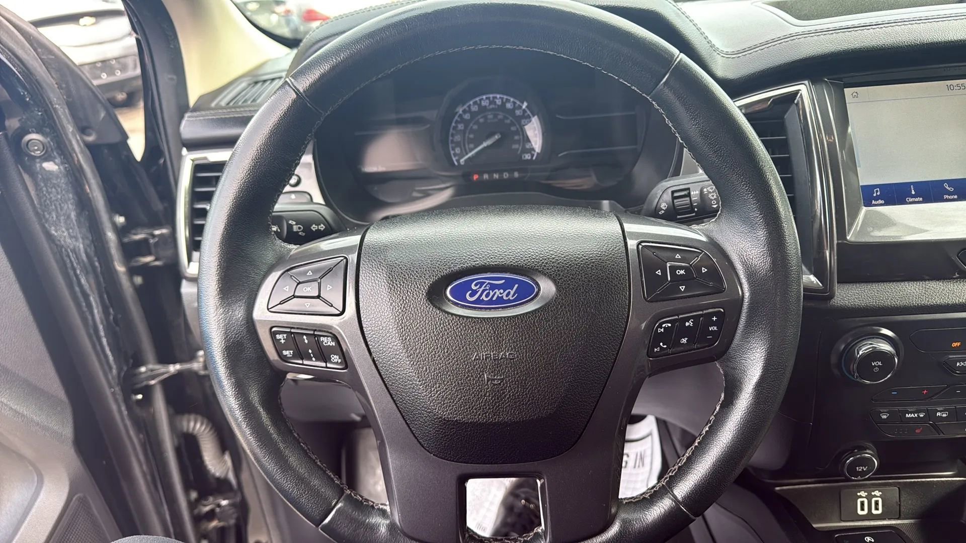 Used 2019 Ford Ranger Lariat w/ Equipment Group 501A Mid image 18