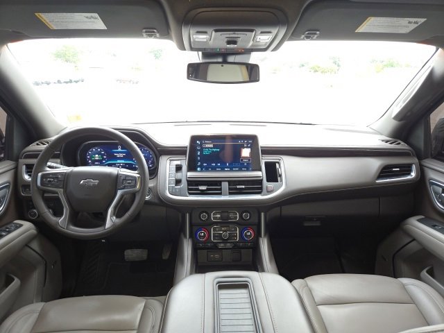 Used 2023 Chevrolet Suburban Z71 image 7