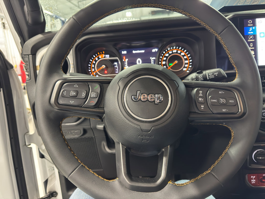 Used 2024 Jeep Wrangler Willys image 30