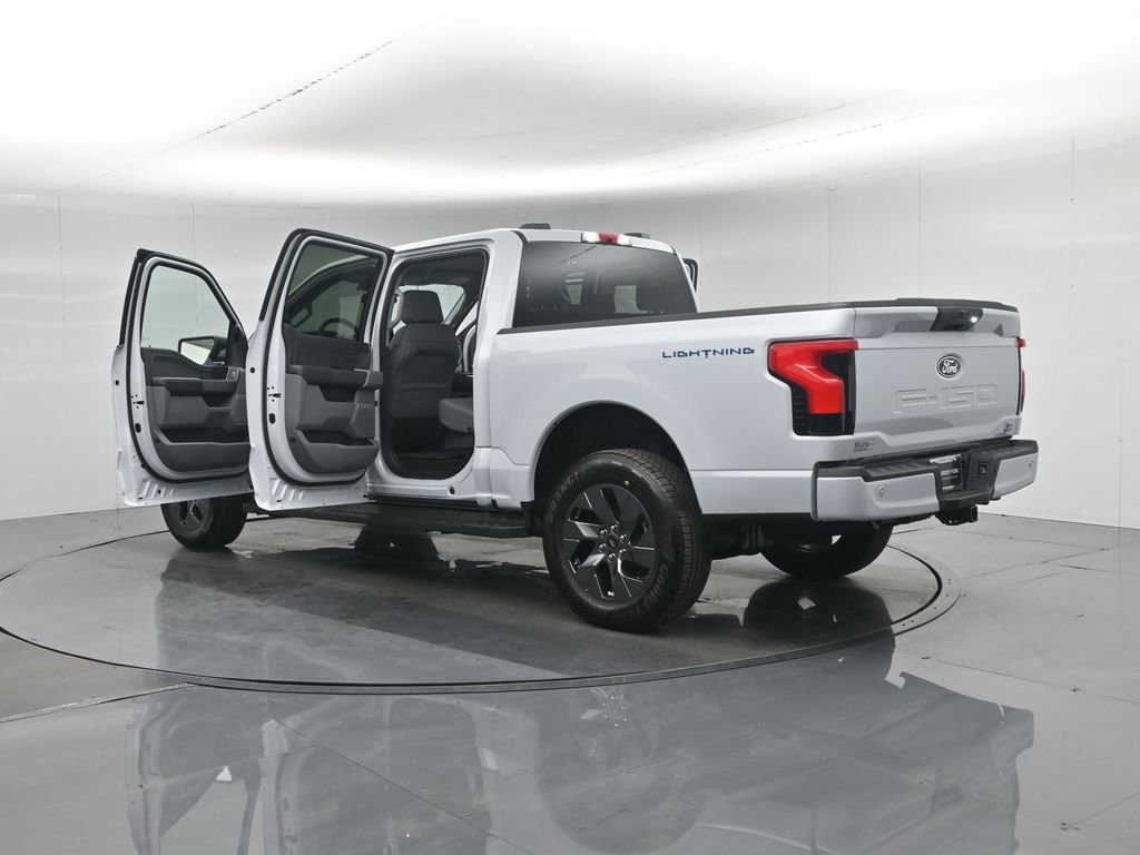 New 2025 Ford F150 Lightning Flash AWD/4WD image 6