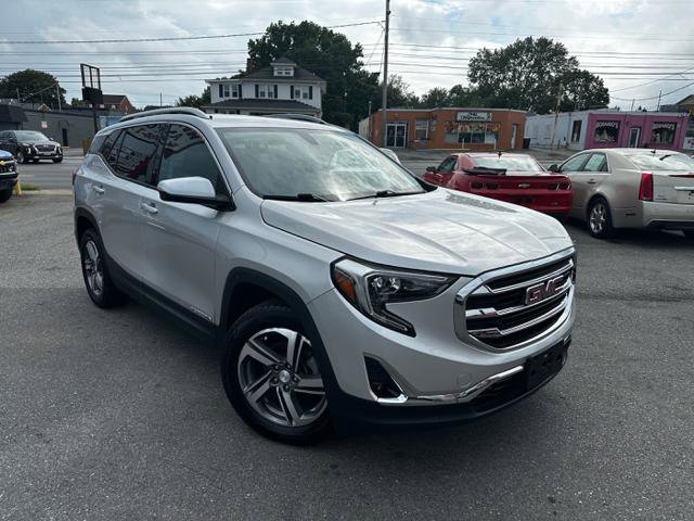 Used 2019 GMC Terrain SLT w/ Preferred Package image 2