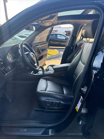 Used 2017 BMW X3 sDrive28i w/ Premium Package 3 image 17