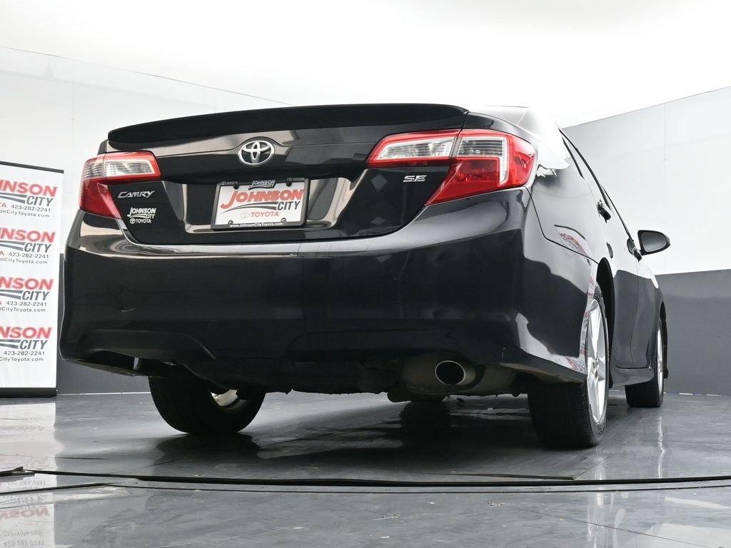 Used 2013 Toyota Camry SE image 37
