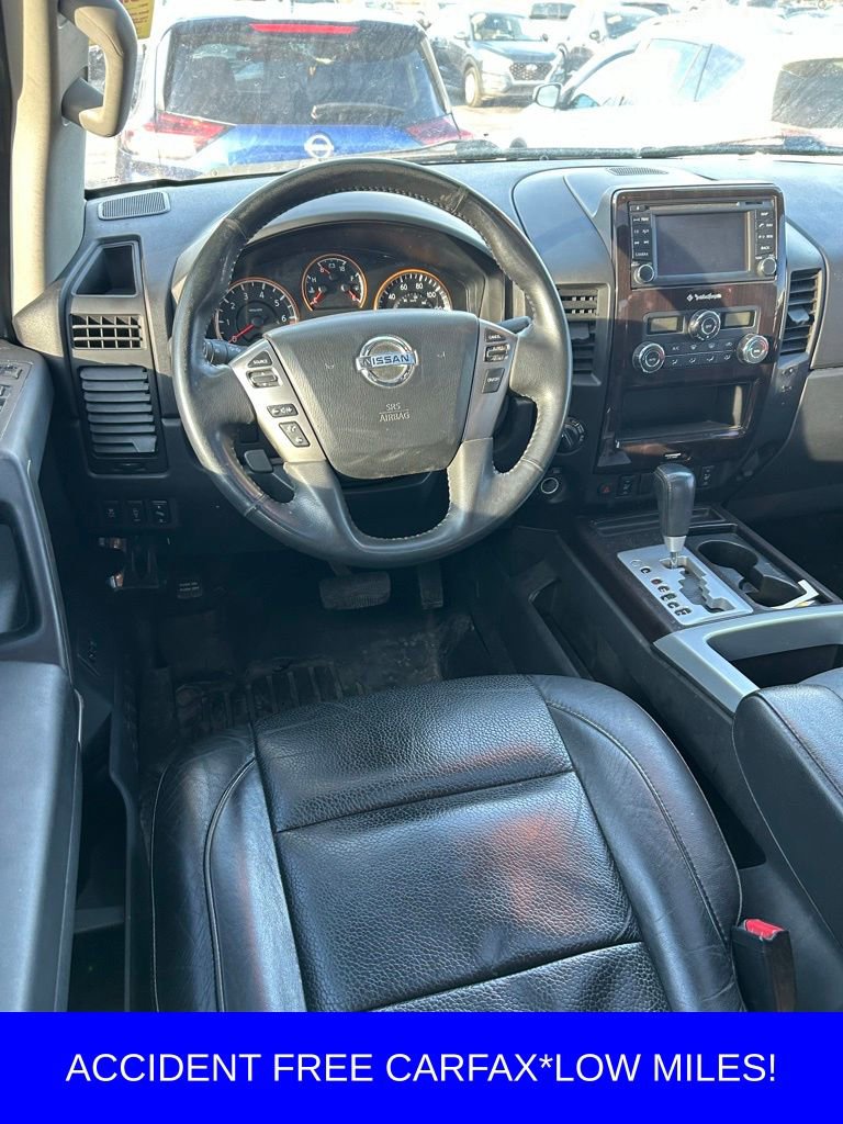 Used 2013 Nissan Titan SL w/ Moonroof Pkg image 5