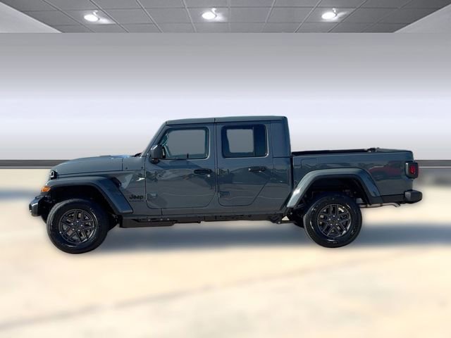 New 2026 Jeep Gladiator Sport image 2