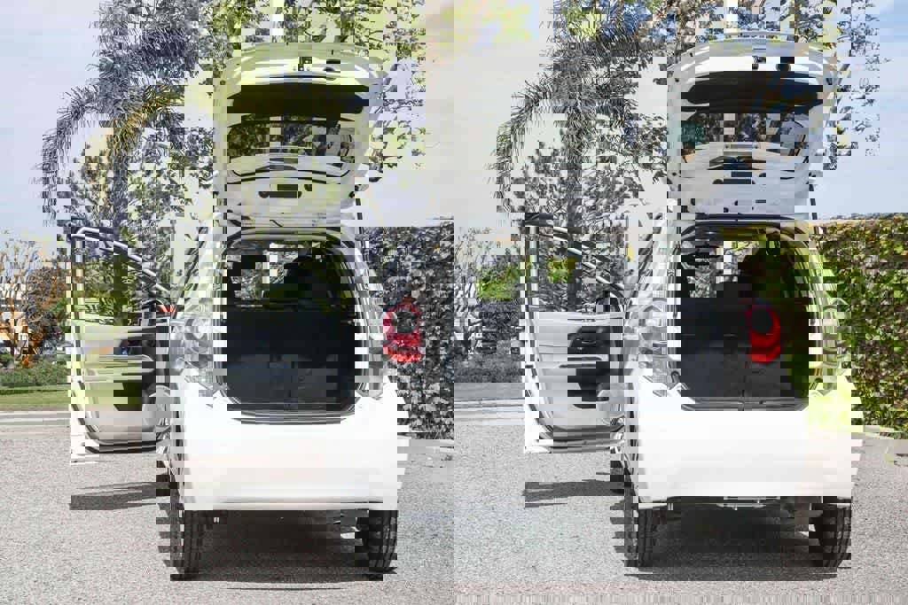 Used 2013 Toyota Prius C Two image 28