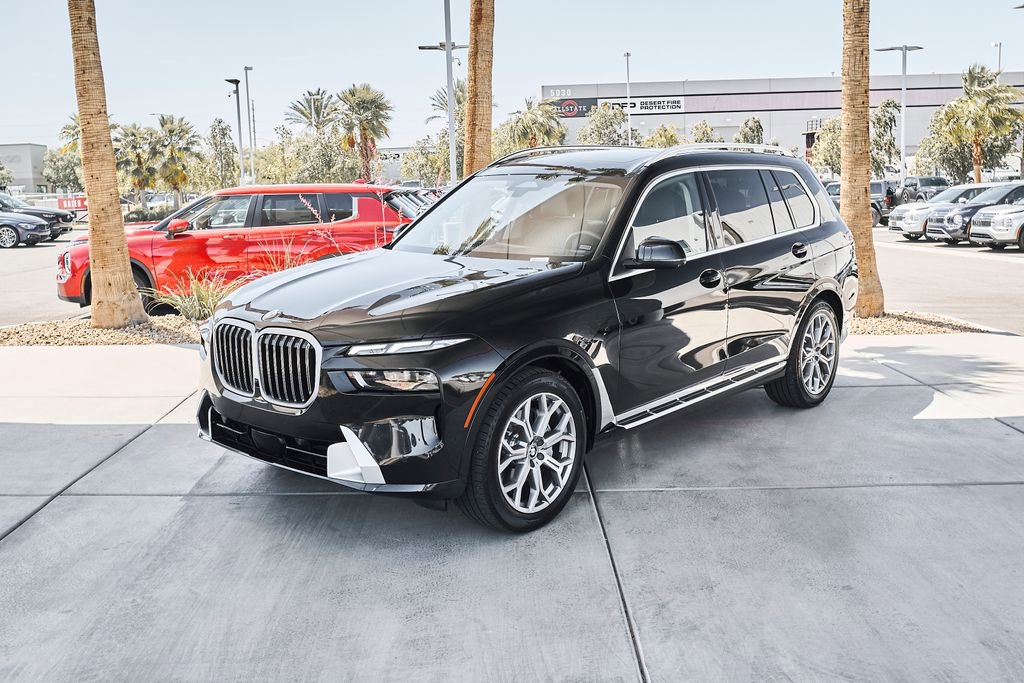 Used 2026 BMW X7 xDrive40i w/ Premium Package AWD/4WD image 4
