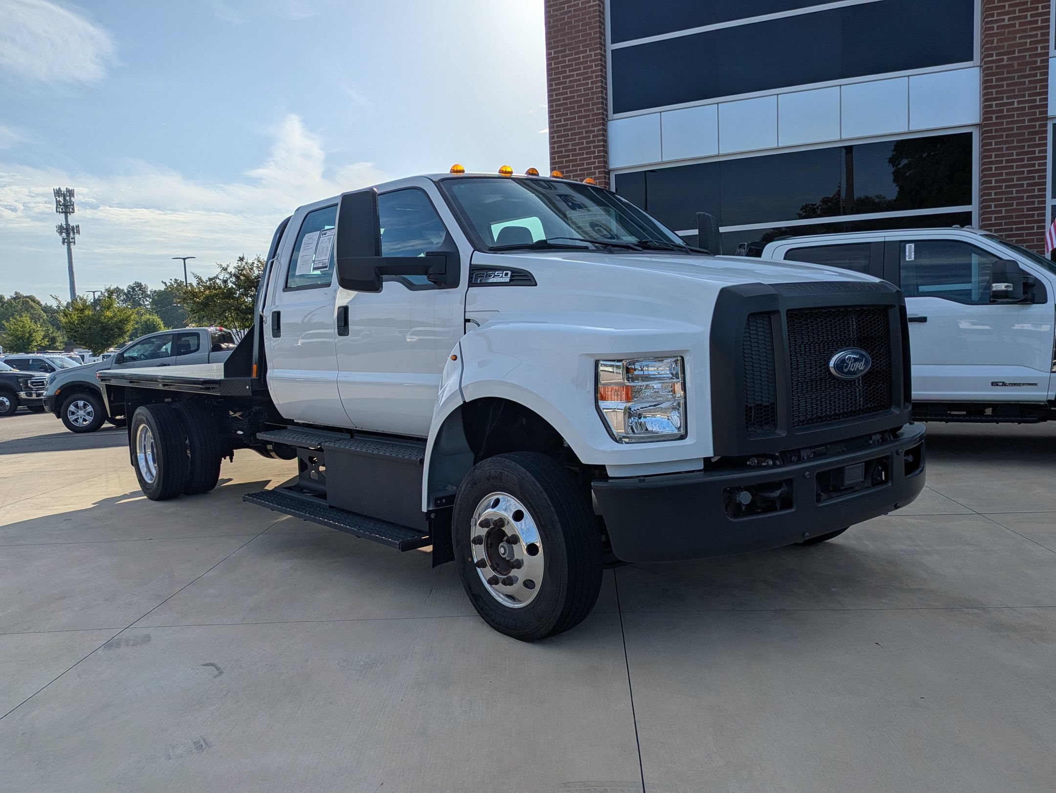 Used 2021 Ford F650 2WD Crew Cab Super Duty image 1