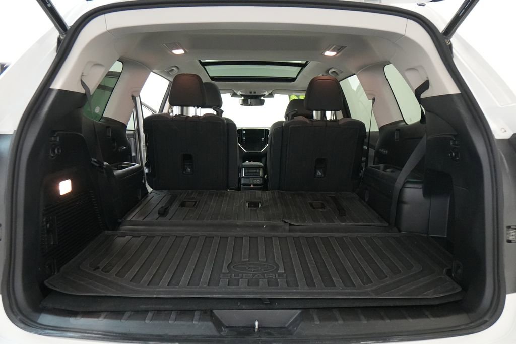 Used 2024 Subaru Ascent Onyx Edition image 28