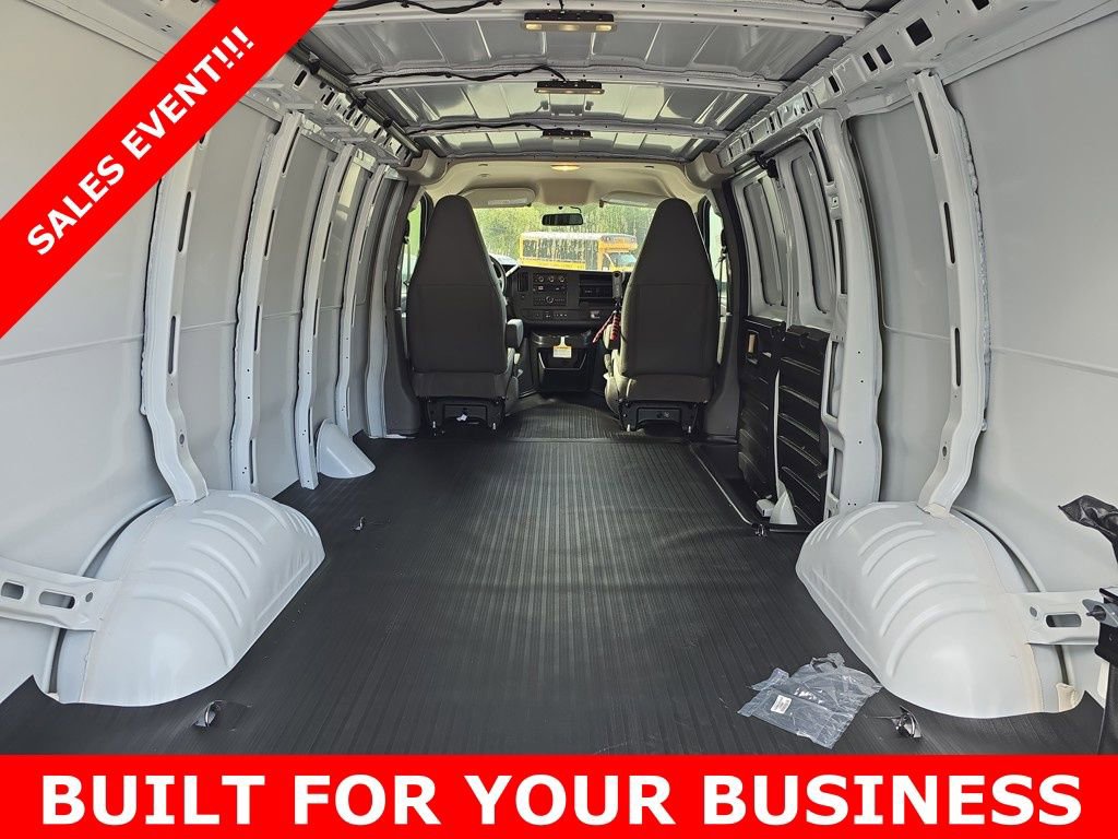 New 2025 Chevrolet Express 2500 w/ Communications Package image 10