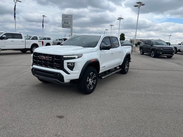 Used 2024 GMC Canyon AT4 w/ AT4 Premium Package AWD/4WD image 1