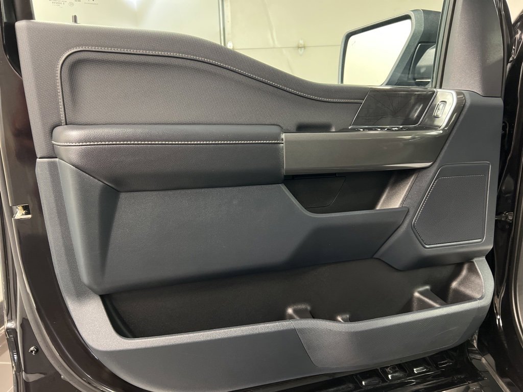 Certified 2022 Ford F150 XLT w/ Equipment Group 302A High image 28