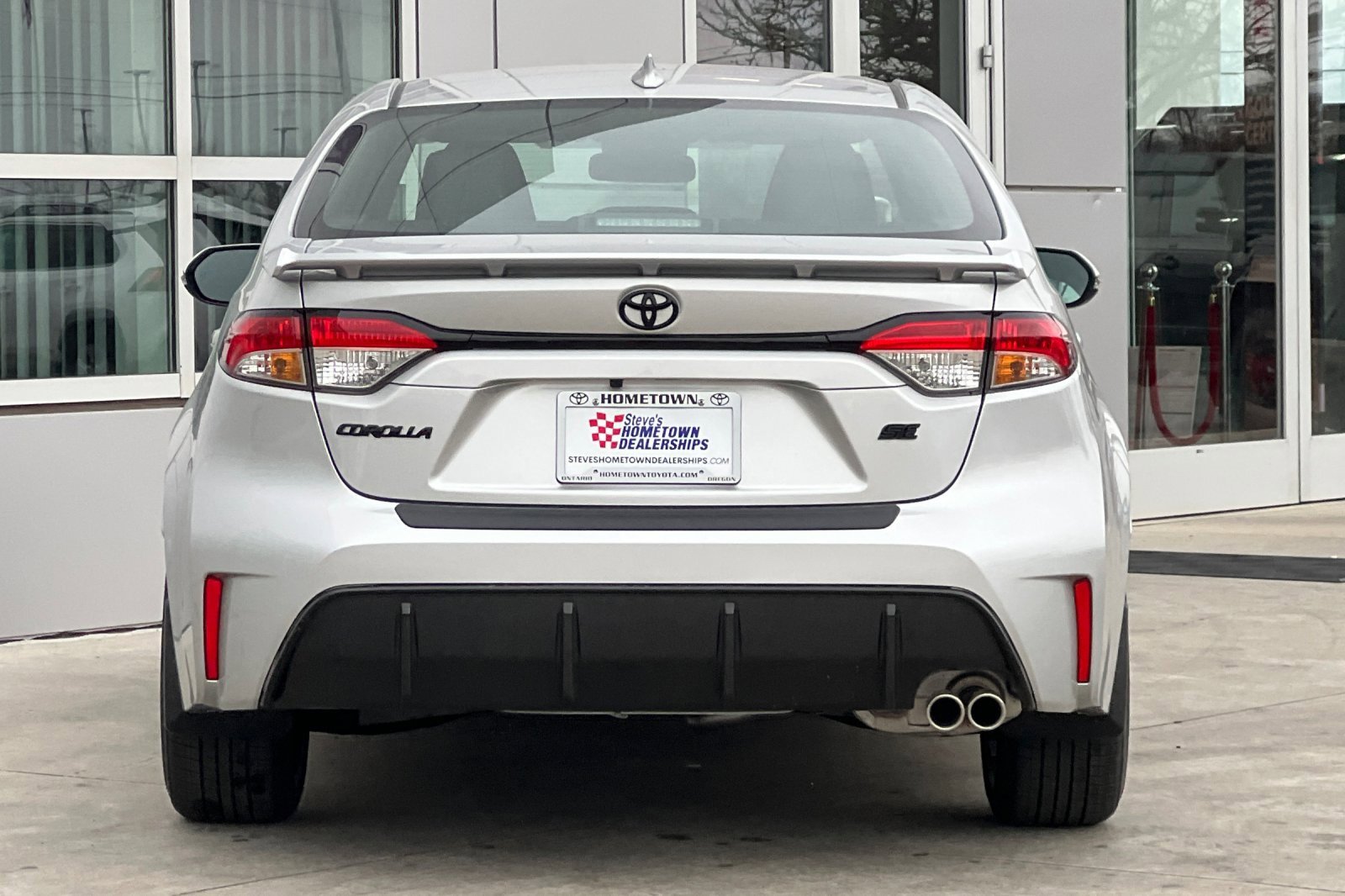 Used 2025 Toyota Corolla SE image 5