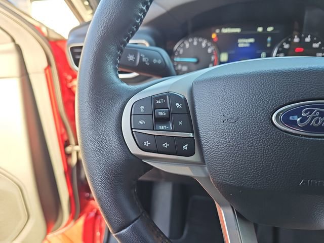 Used 2023 Ford Explorer XLT w/ Equipment Group 202A image 19