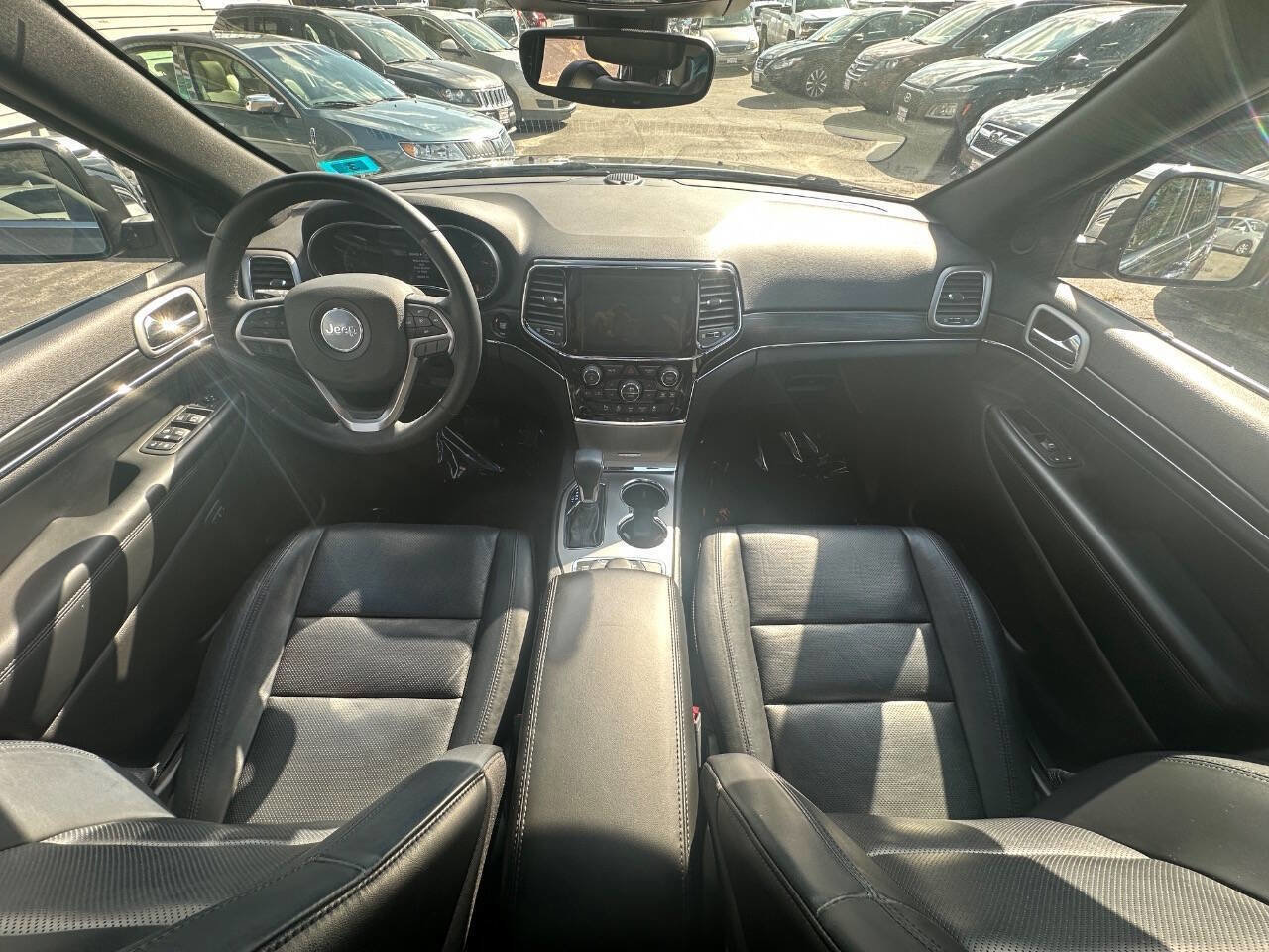 Used 2020 Jeep Grand Cherokee Limited w/ Luxury Group II AWD/4WD image 14