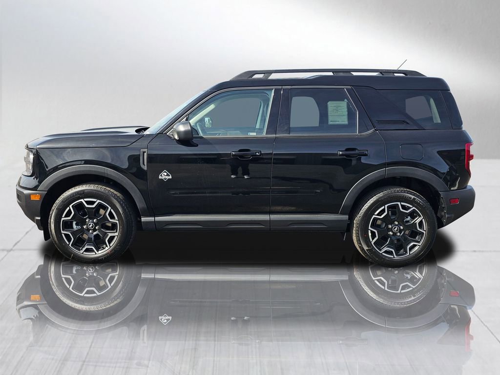 New 2025 Ford Bronco Sport Outer Banks image 3