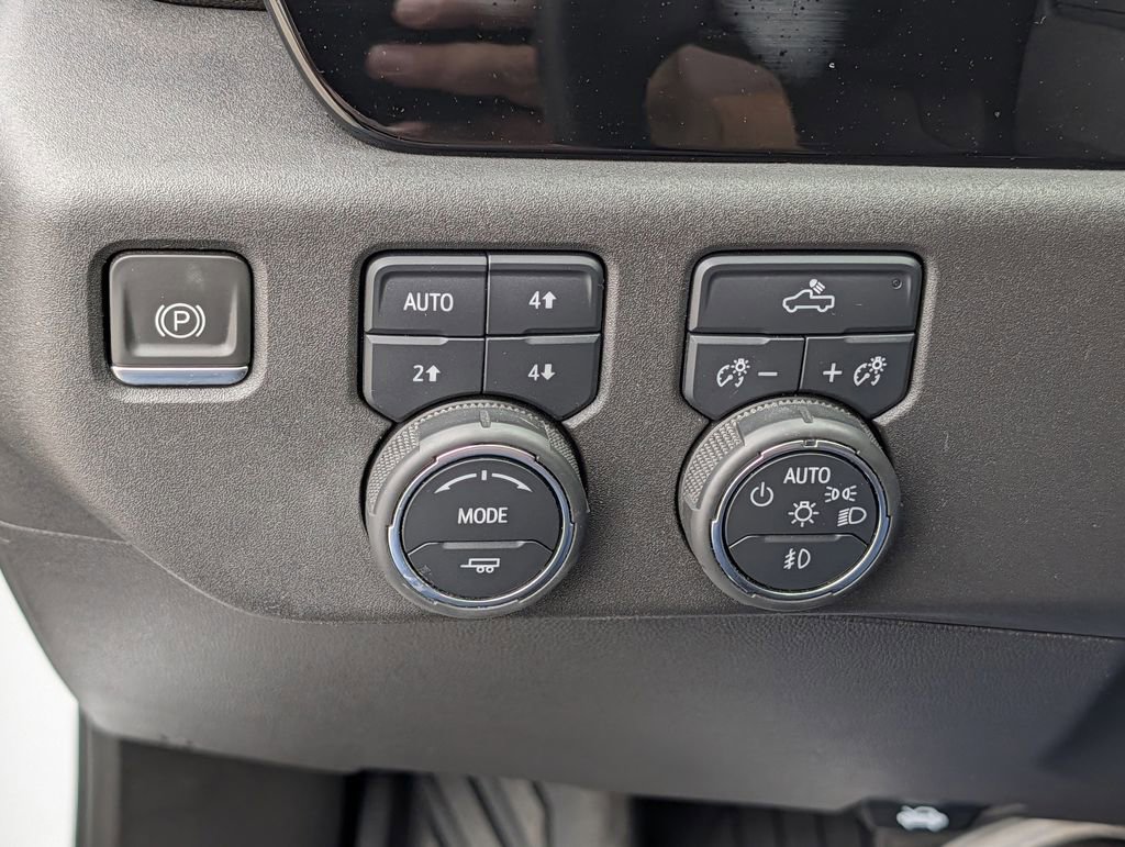 Used 2023 Chevrolet Silverado 1500 RST w/ Z71 Off-Road Package image 22