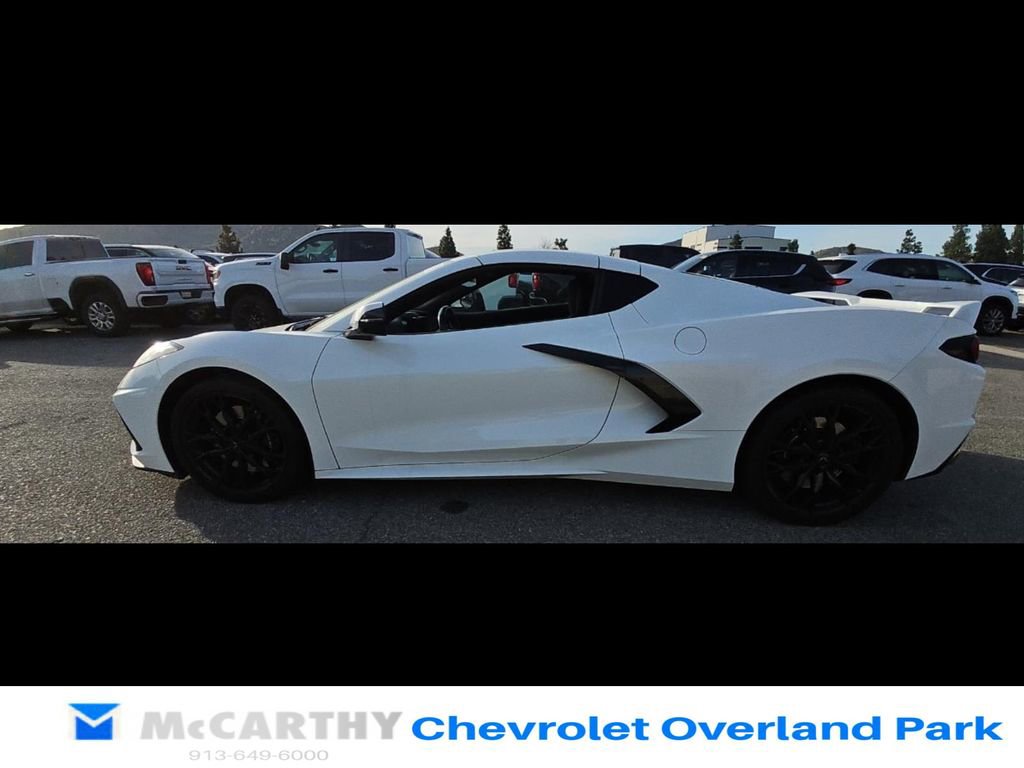 Used 2023 Chevrolet Corvette Stingray Coupe w/ Z51 Performance Package image 9