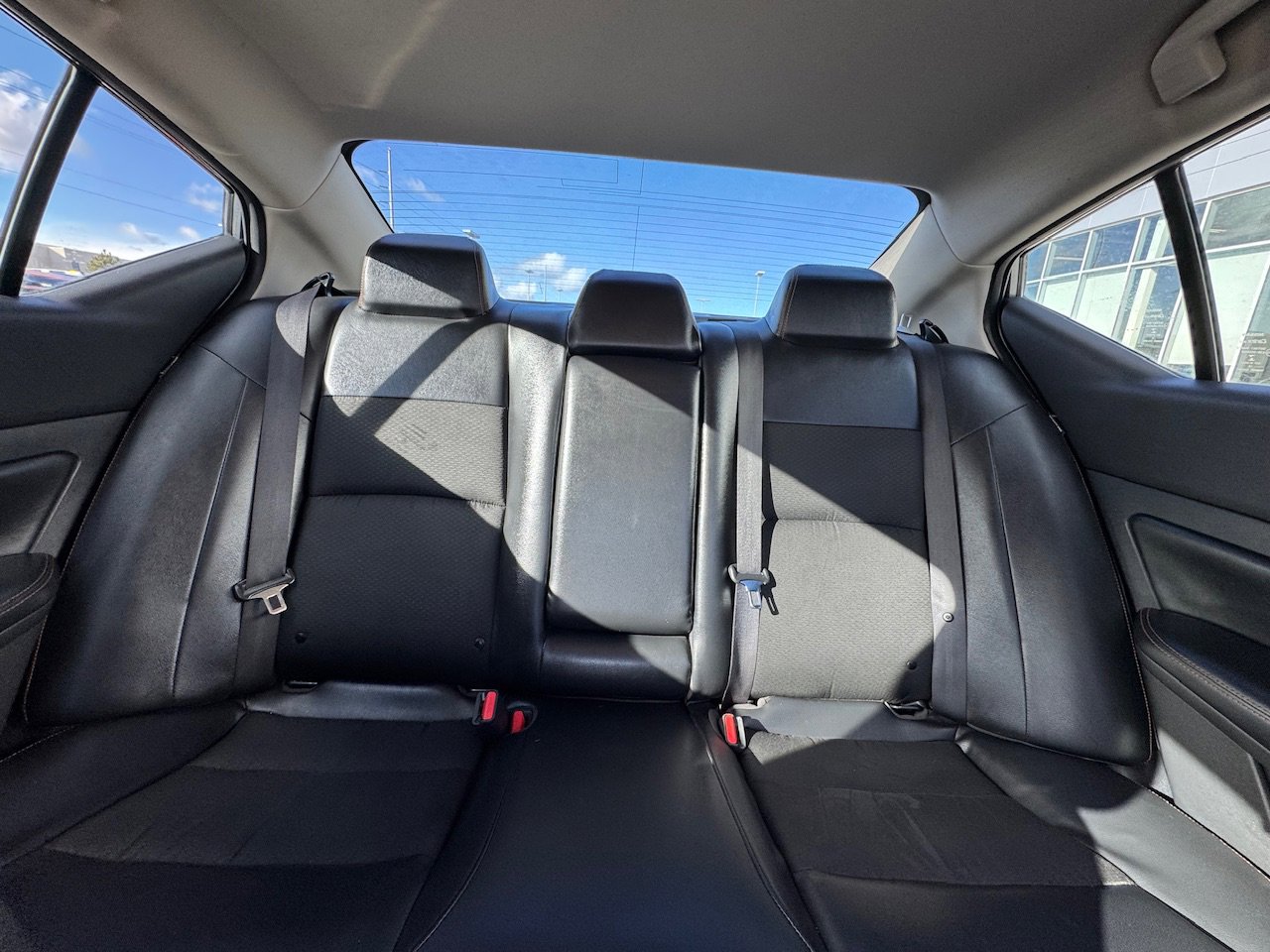 Used 2019 Nissan Altima 2.5 SR image 15